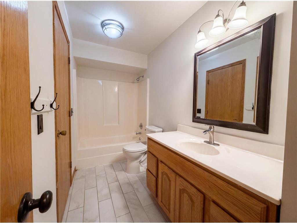 6475 Grandview Drive Eden Prairie MN 55346 7058570 image11
