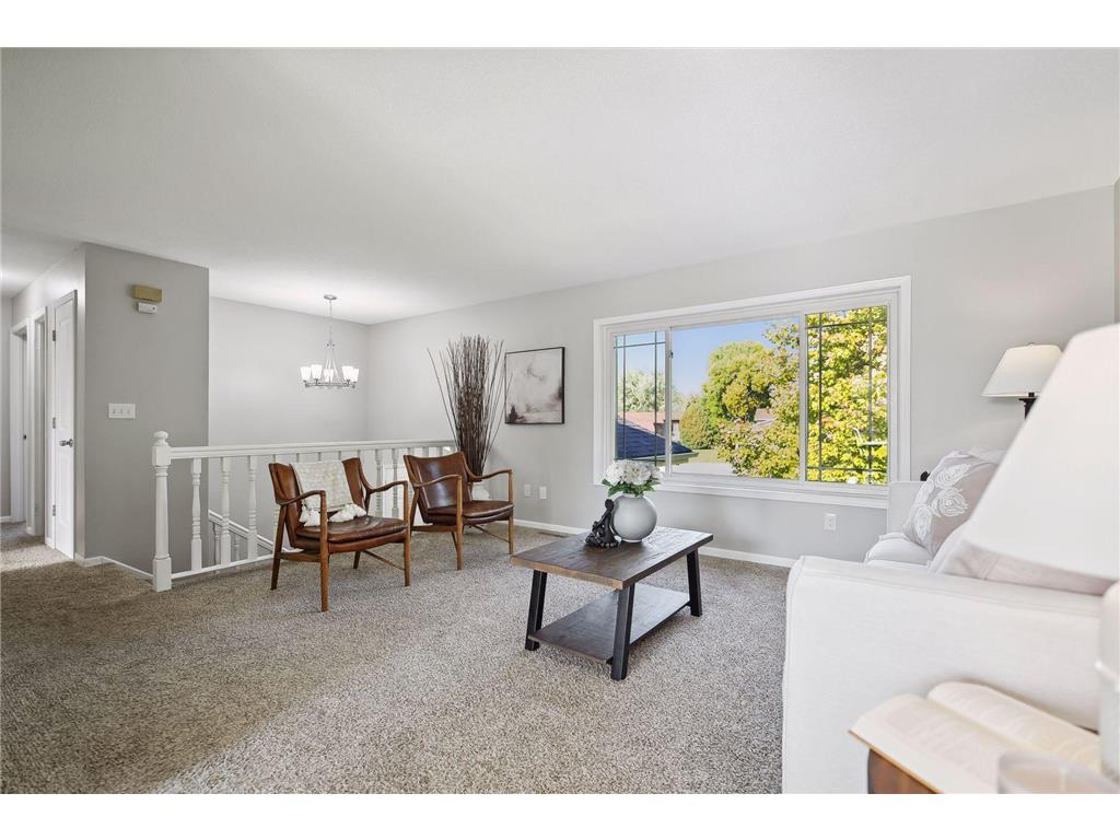 648 Dresden Circle Chaska MN 55318 6461633 image1