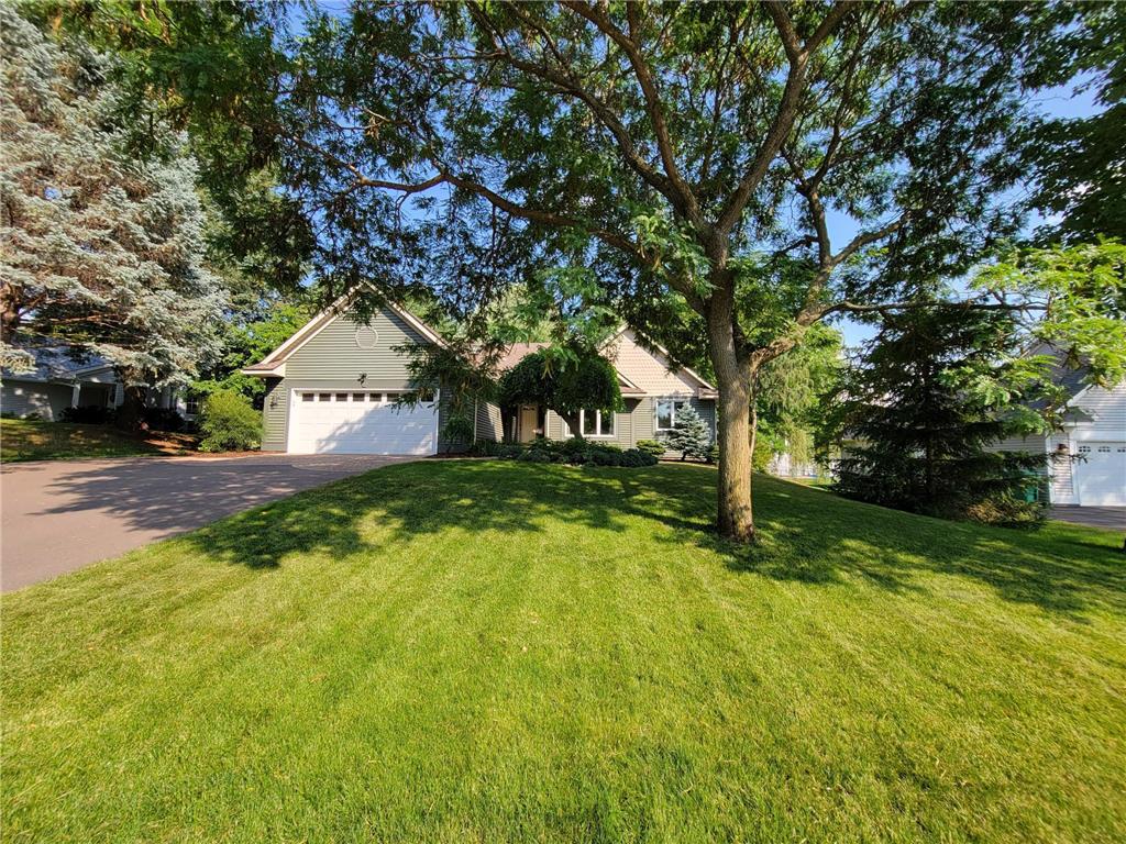 648 Willow Grove Lane Vadnais Heights MN 55127 6395533 image1