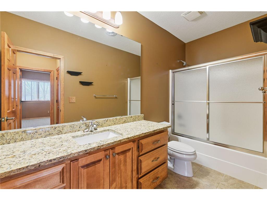 6480 Yosemite Lane Chanhassen MN 55331 6825260 image58