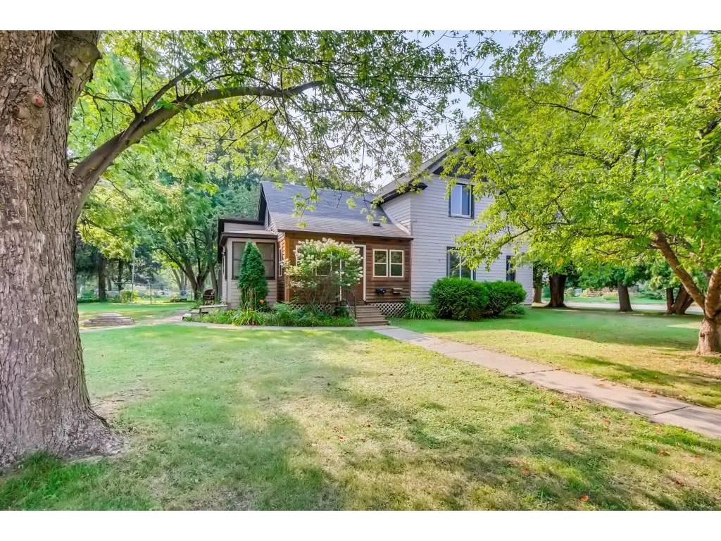 649 N Dakota Avenue, New Richmond, WI 54017 MLS 6132224 Edina Realty