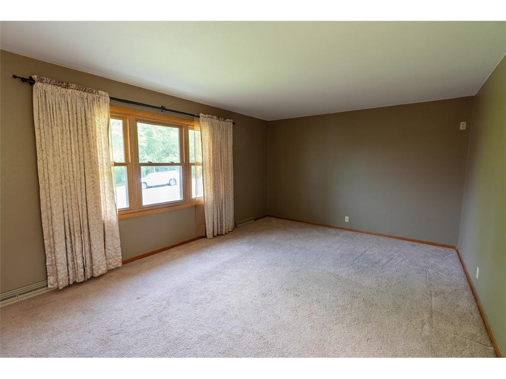 649 Oakwood Drive Durand WI 54736 7075001 image11