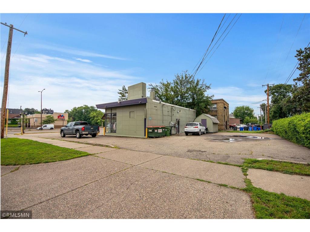 649 Snelling Avenue N Saint Paul MN 55104 6759598 image5