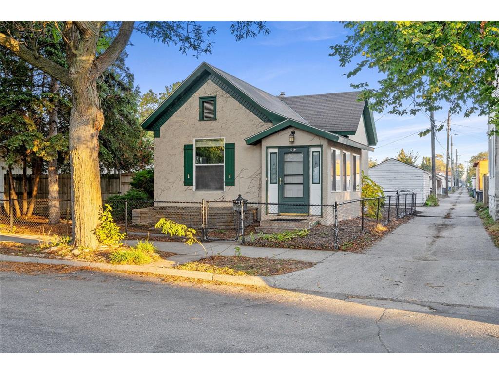 649 Summer Street NE Minneapolis MN 55413 6465808 image1