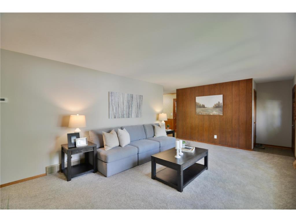 6494 Berkshire Lane N Maple Grove MN 55311 7070915 image2
