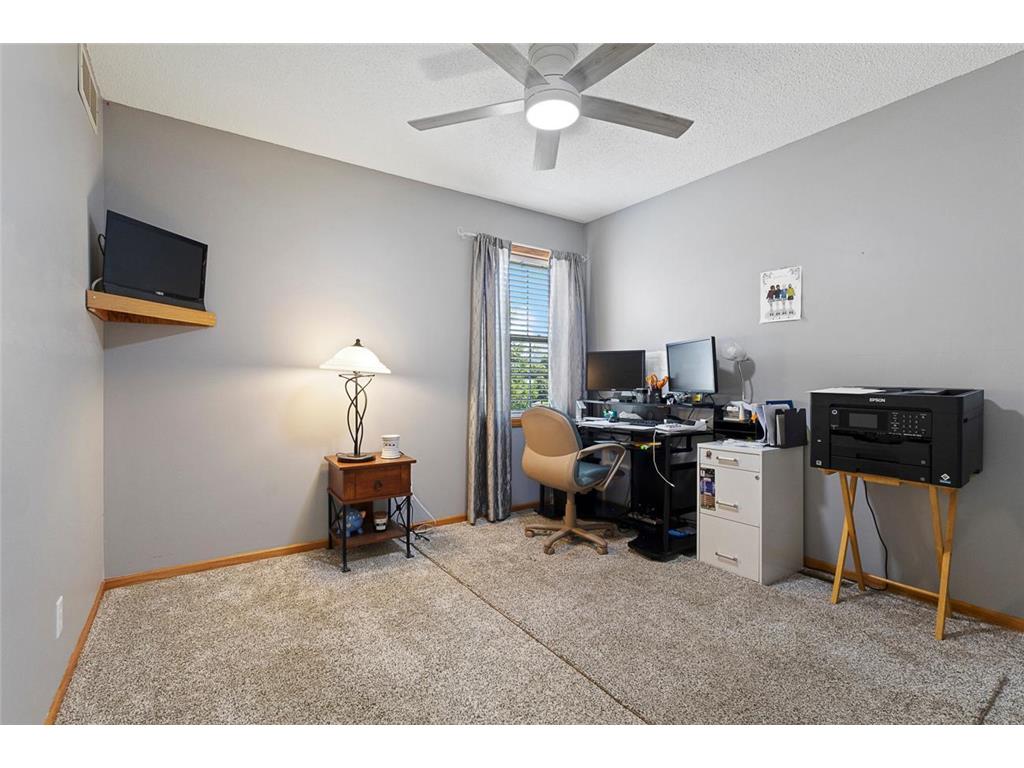 6495 Beckman Avenue Inver Grove Heights MN 55077 7031090 image20