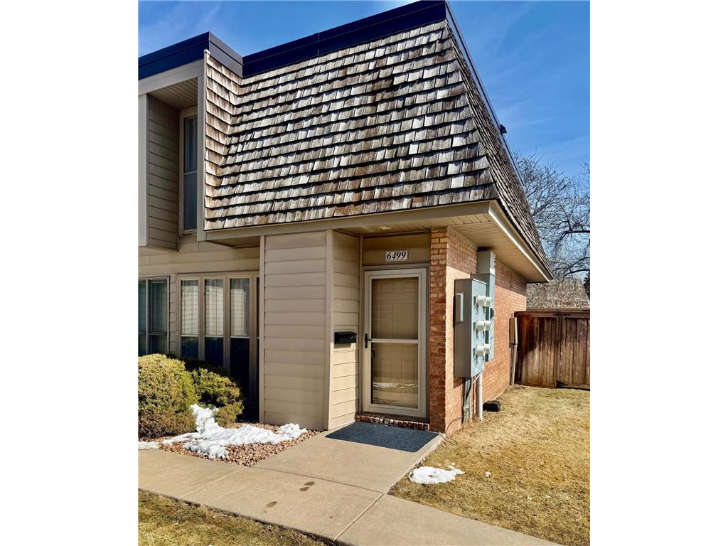 6499 Barrie Road Edina MN 55435 7027809 image1