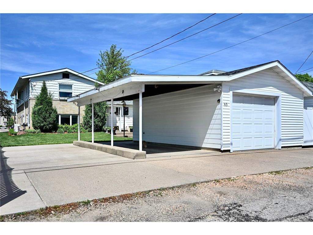 65 E Broadway Street Winona MN 55987 7091640 image31