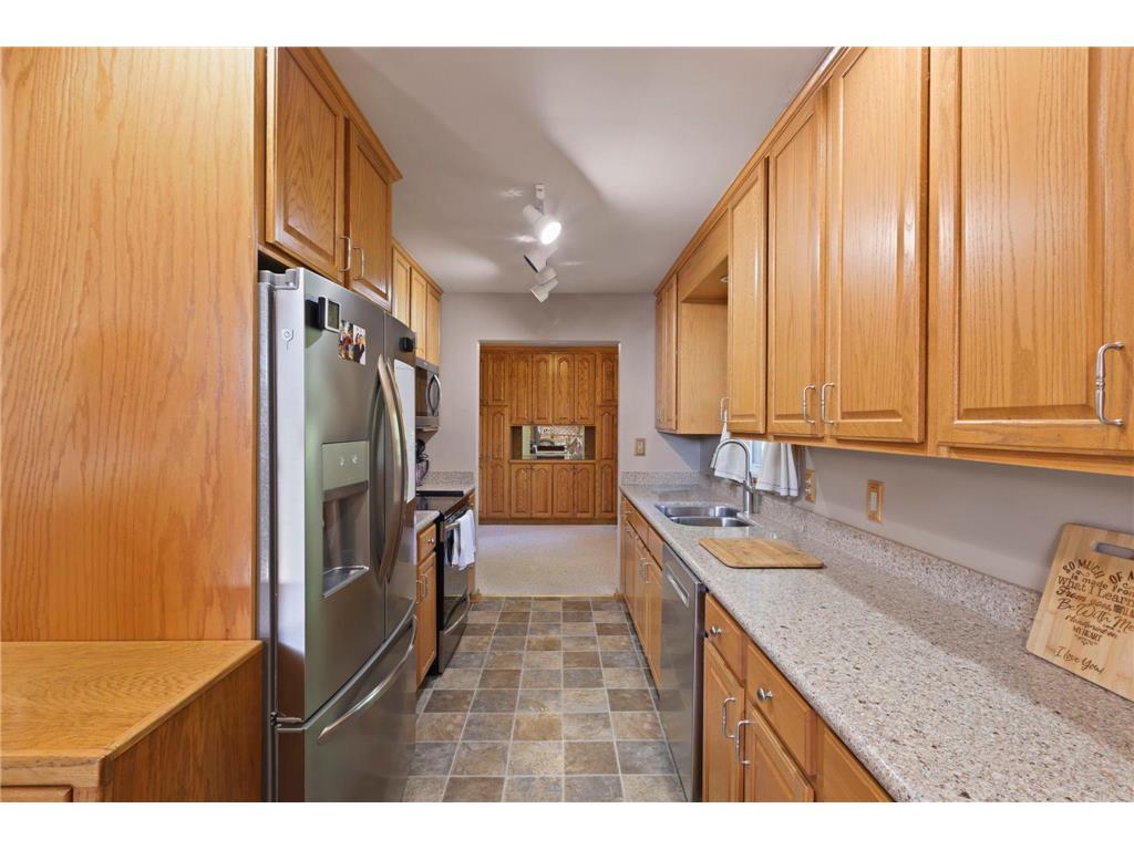 65 Logan Avenue E West Saint Paul MN 55118 7060261 image12