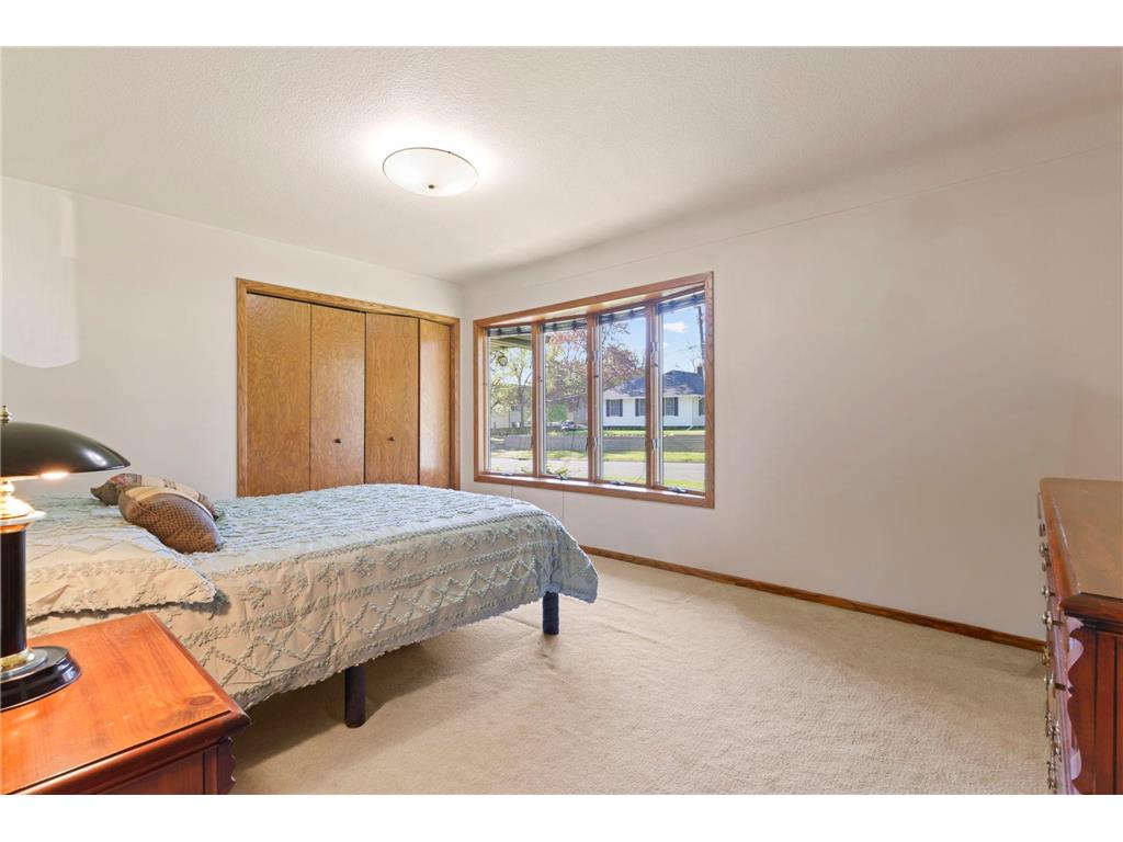 65 Logan Avenue E West Saint Paul MN 55118 7060261 image15