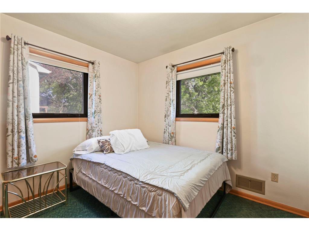 65 Logan Avenue E West Saint Paul MN 55118 7060261 image17