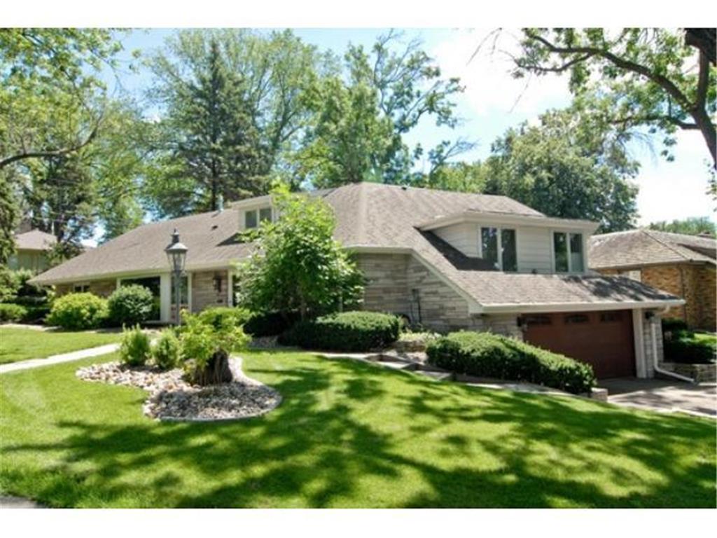 65 Woodland Circle Edina MN 55424 6710070 image1