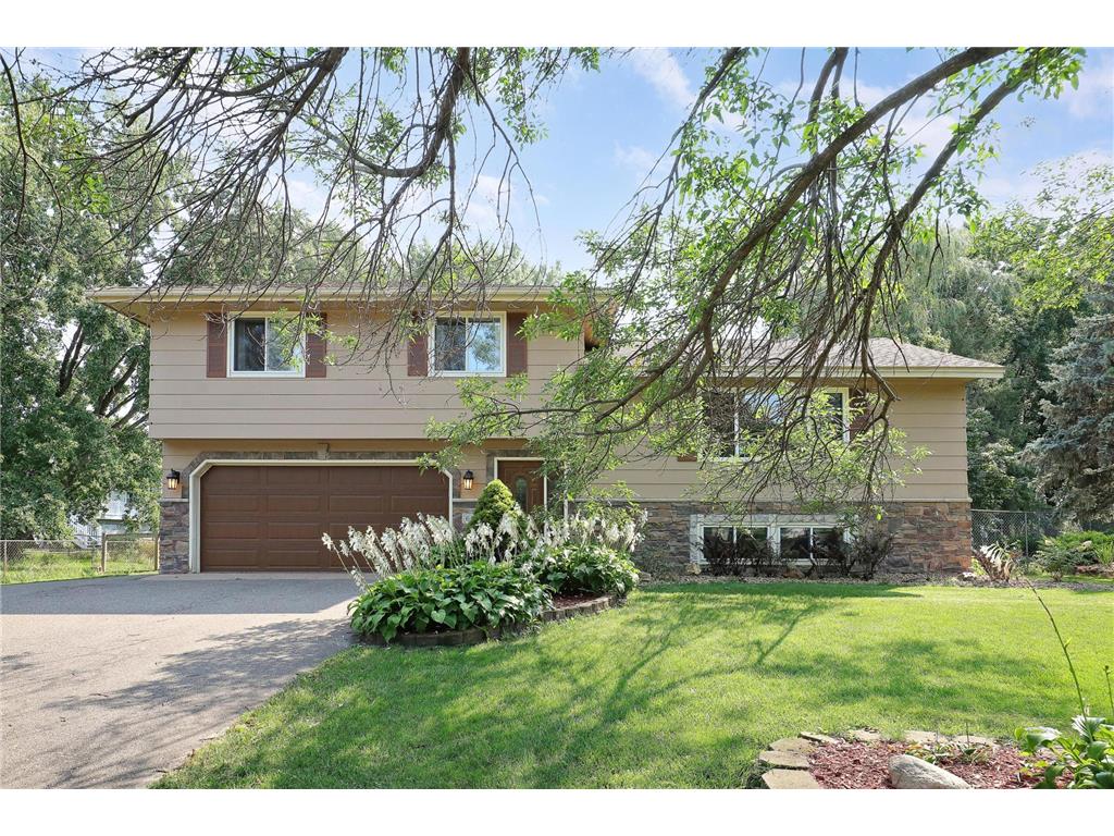 650 96th Lane NE Blaine MN 55434 6588553 image1