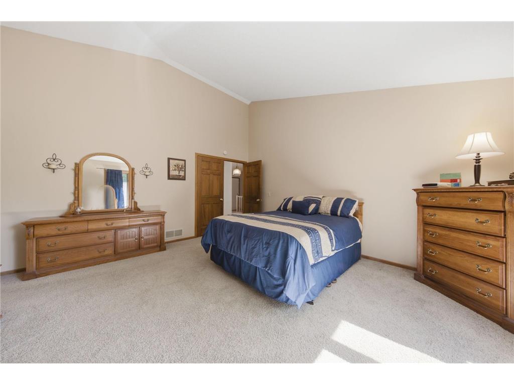 650 Bridle Ridge Road Eagan MN 55123 7096926 image10