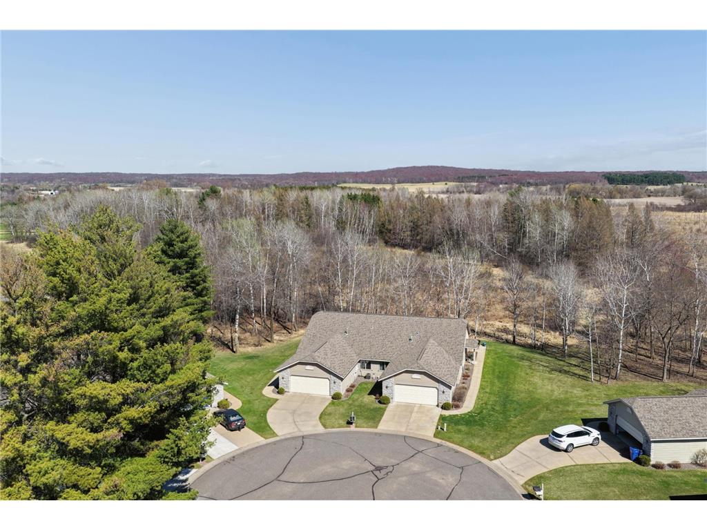 650 Deer Path Osceola WI 54020 7054772 image2