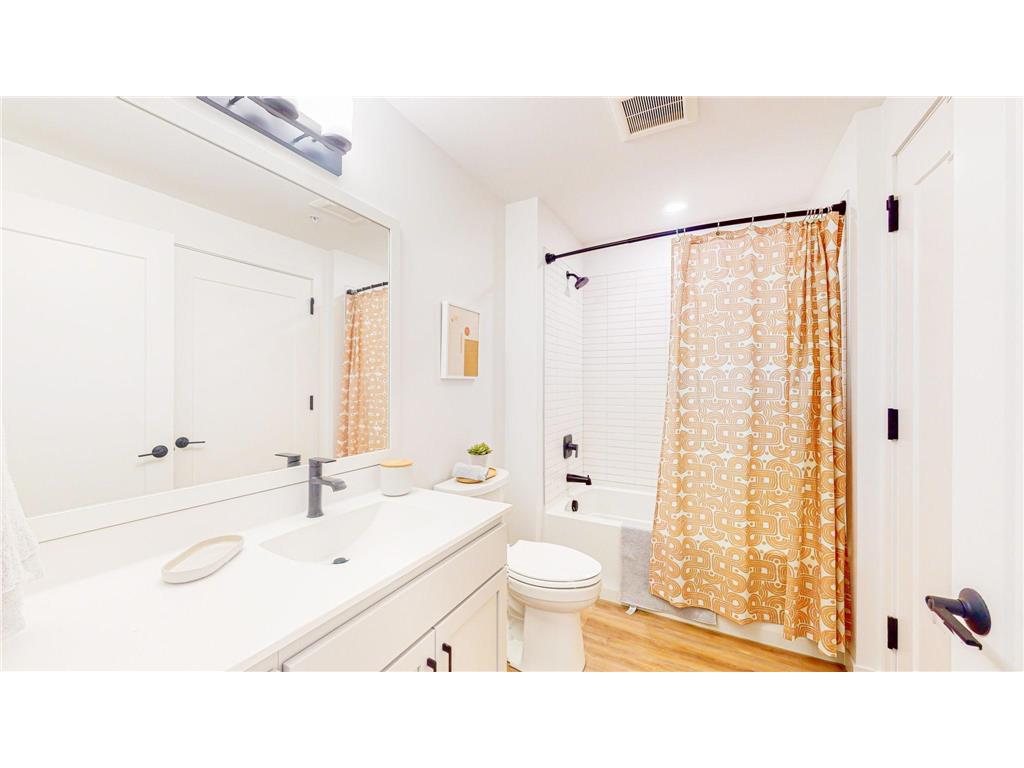 650 Portland Avenue S #554 Minneapolis MN 55415 7067238 image21