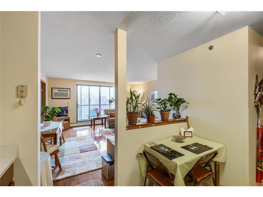 6500 Woodlake Drive #1003 Richfield MN 55423 7075211 image19