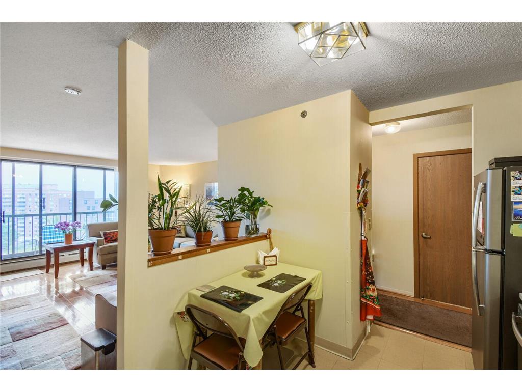 6500 Woodlake Drive #1003 Richfield MN 55423 7075211 image20
