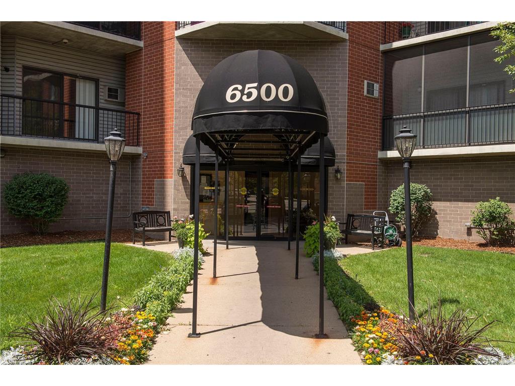 6500 Woodlake Drive #1006 Richfield MN 55423 6741938 image1