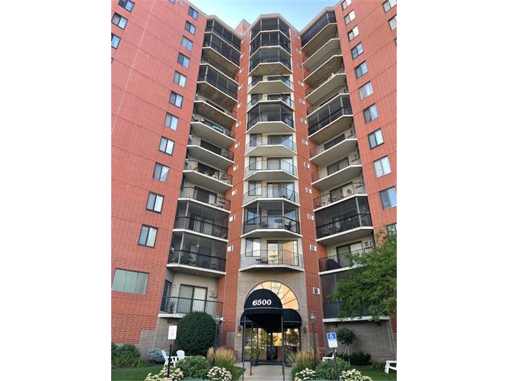 6500 Woodlake Drive #205 Richfield MN 55423 6764395 image1