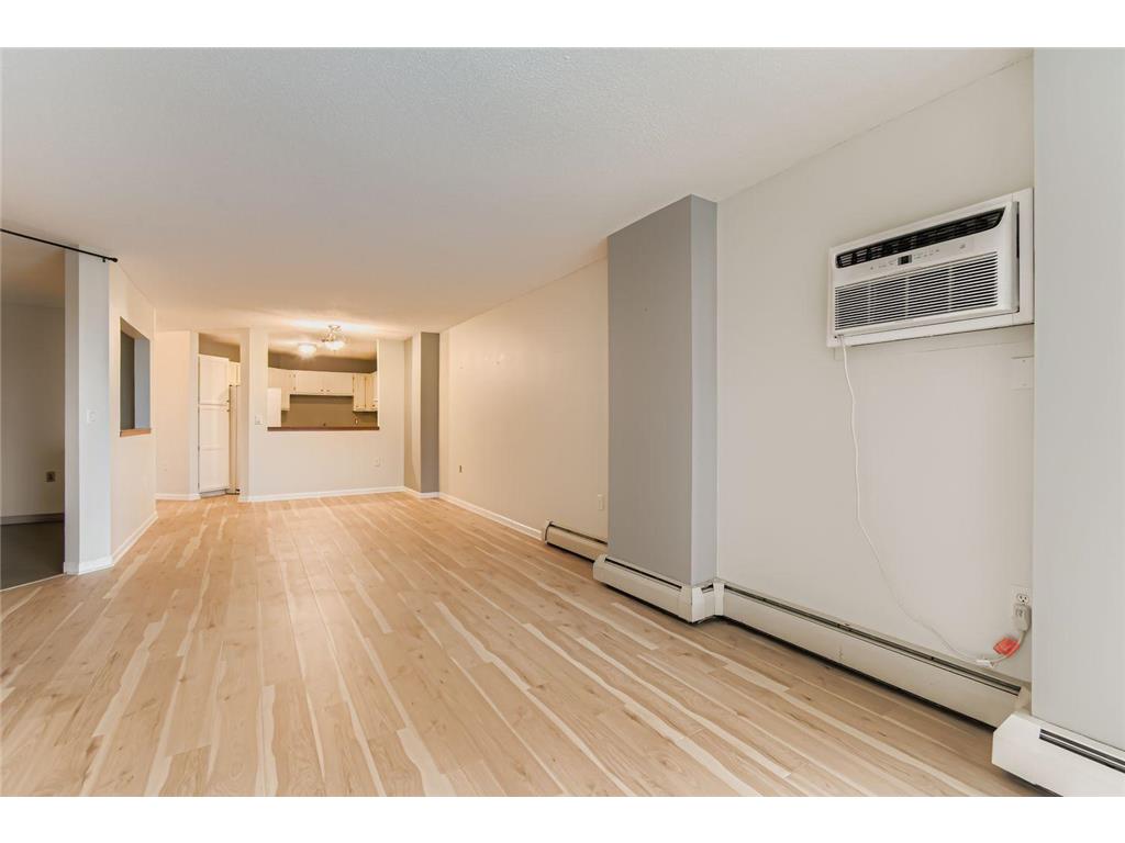 6500 Woodlake Drive #401 Richfield MN 55423 7052529 image3