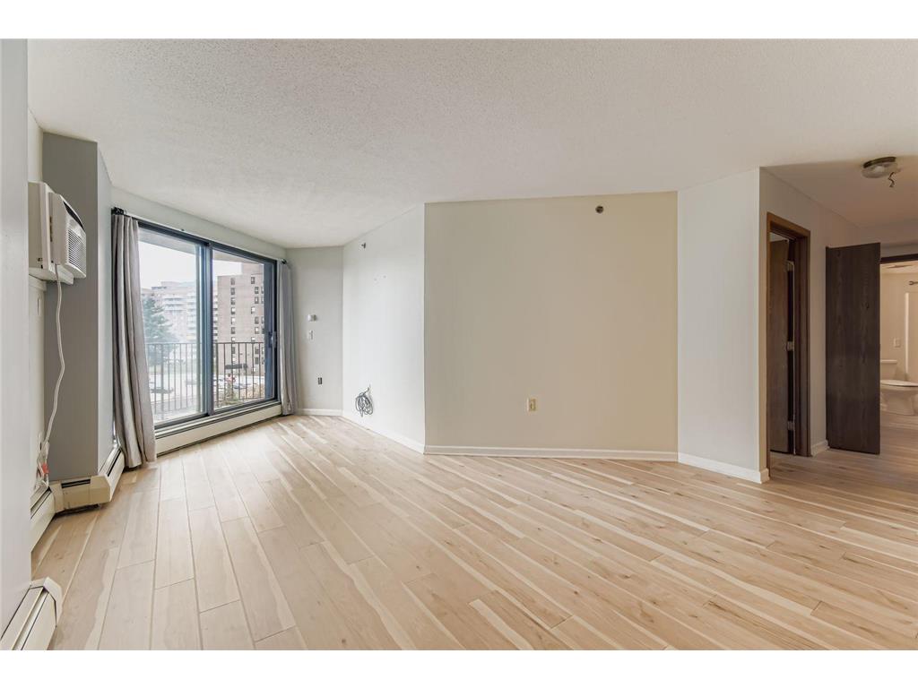 6500 Woodlake Drive #401 Richfield MN 55423 7052529 image5