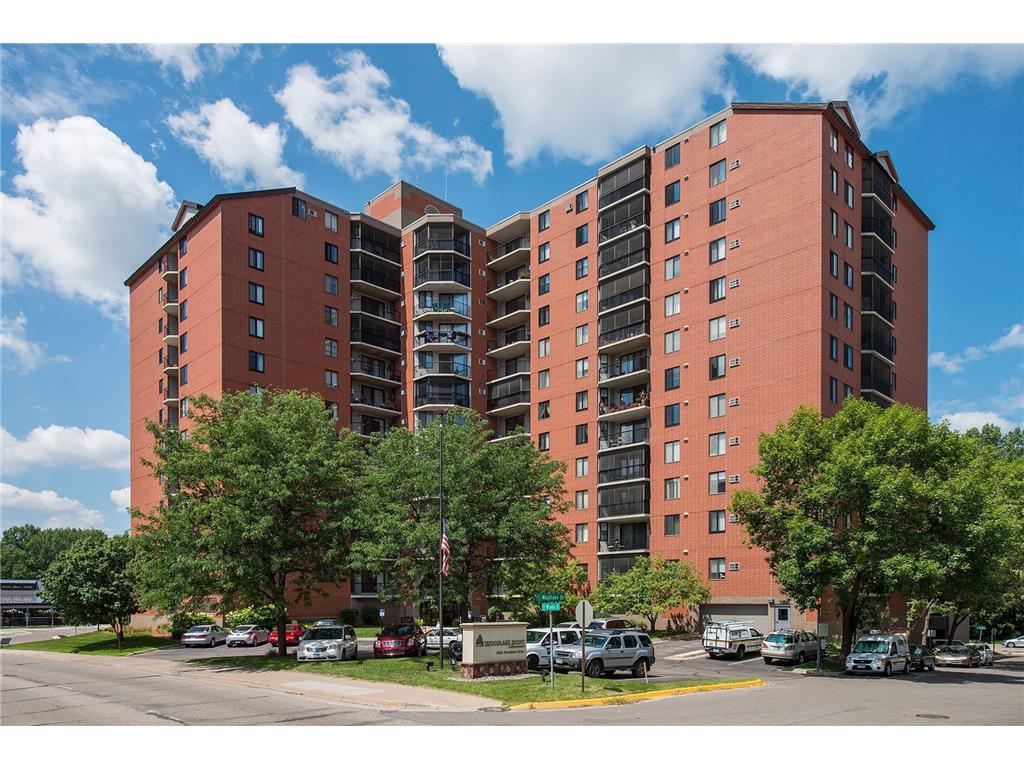 6500 Woodlake Drive #406 Richfield MN 55423 - Richfield Lake 6421645 image1