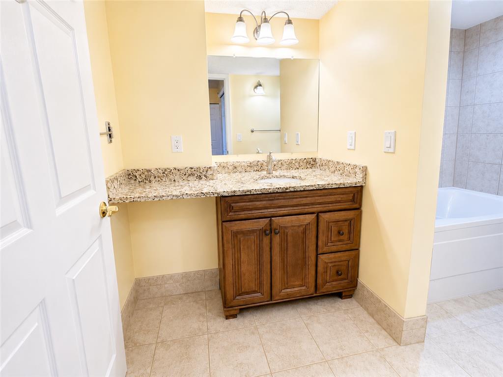 6500 Woodlake Drive #707 Richfield MN 55423 7063158 image11