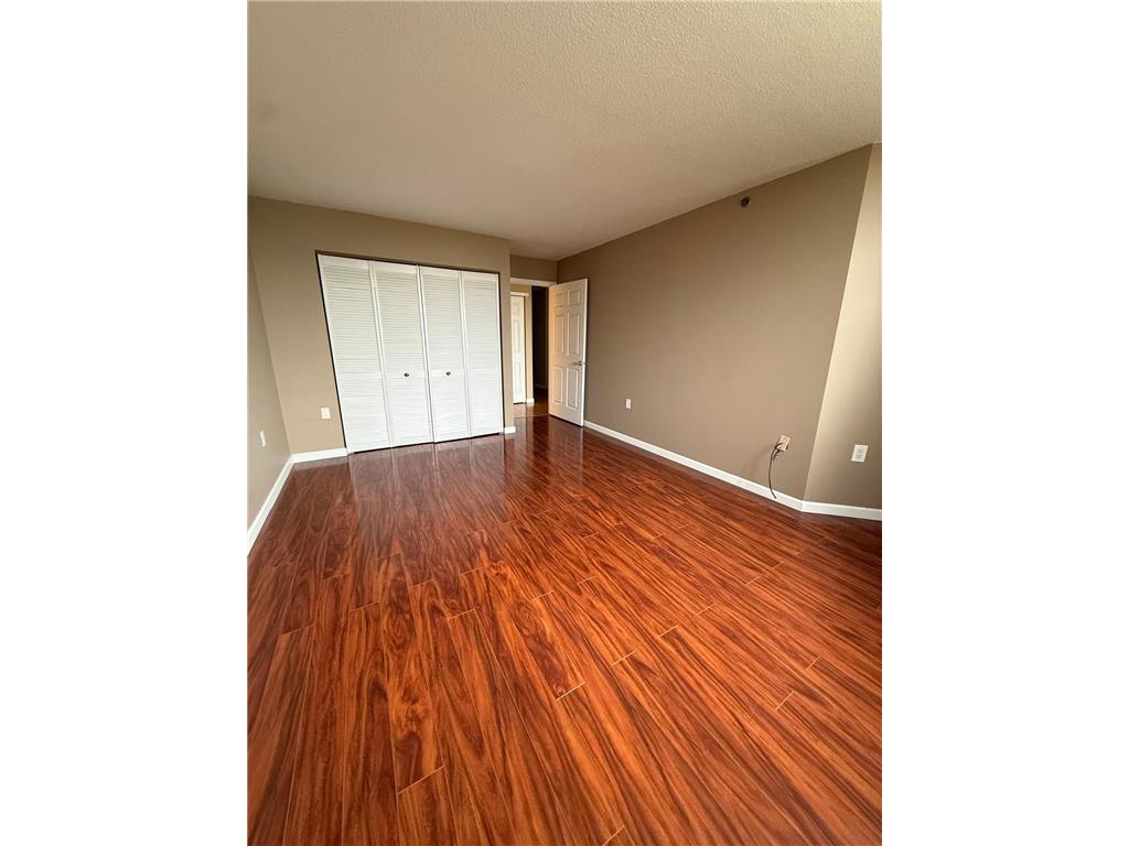 6500 Woodlake Drive #707 Richfield MN 55423 7063158 image7