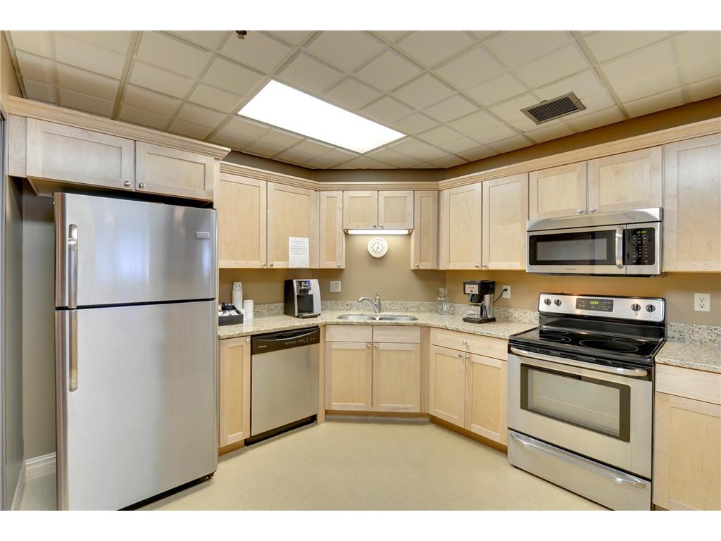 6500 Woodlake Drive #910 Richfield MN 55423 - Richfield Lake 7065509 image17