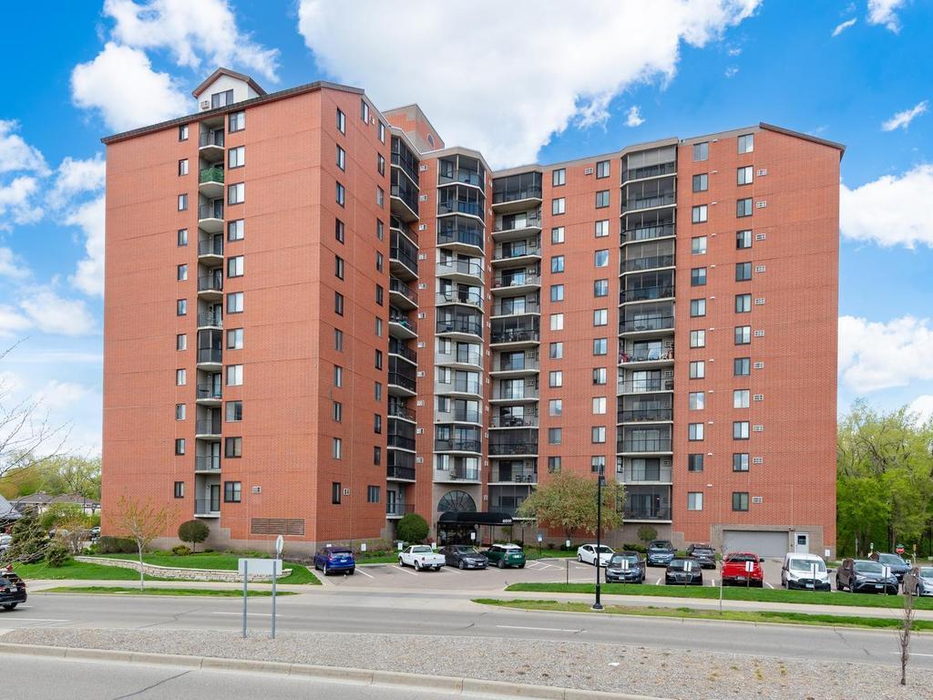 6500 Woodlake Drive #914 Richfield MN 55423 7065680 image1