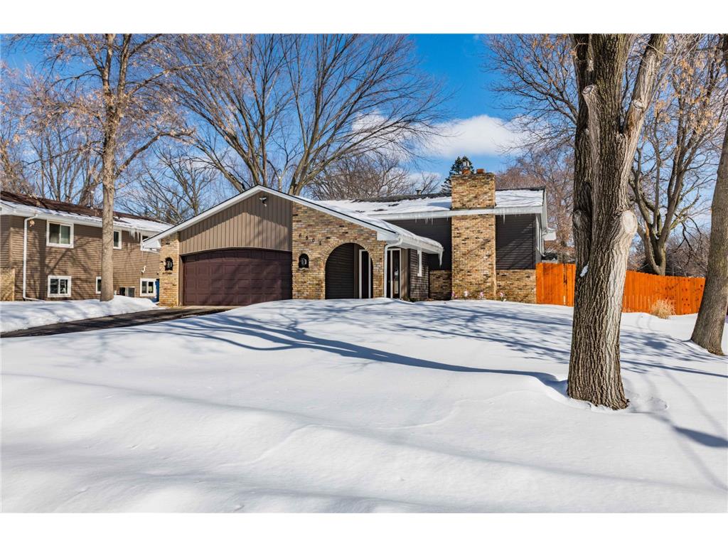 6501 Fridley Street NE, Fridley, MN, 55432 MLS 6340454 Edina Realty