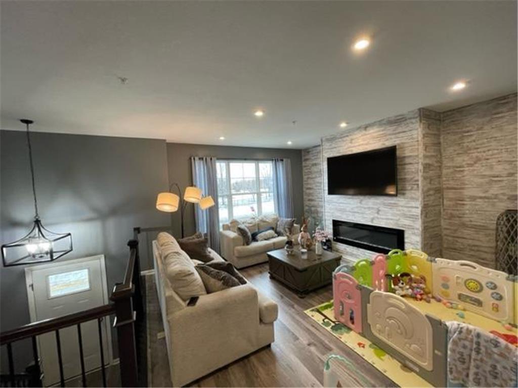 6504 Joliet Avenue S Cottage Grove MN 55016 7025467 image2