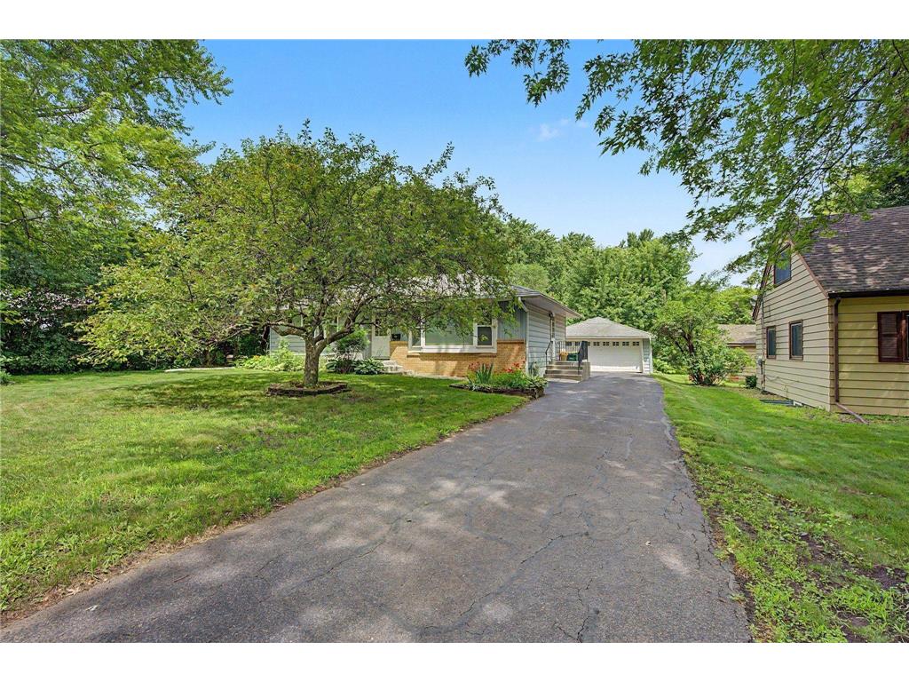 6506 34th Avenue N Crystal MN 55427 7105613 image1