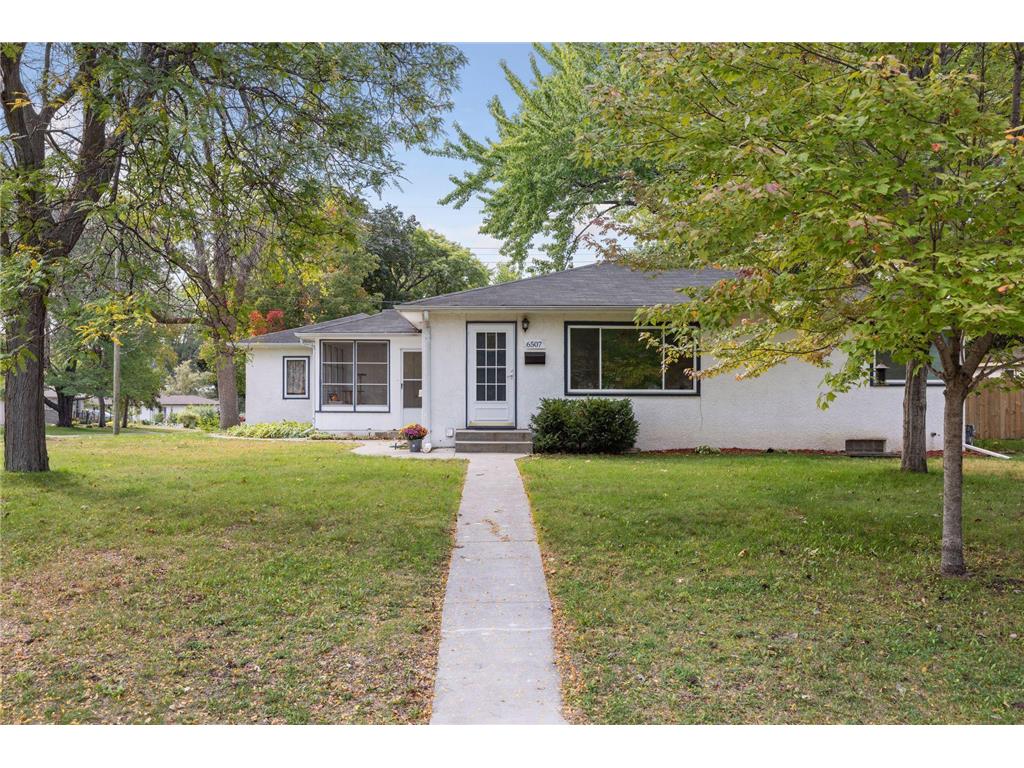 6507 43rd Avenue N Crystal MN 55428 6437699 image1