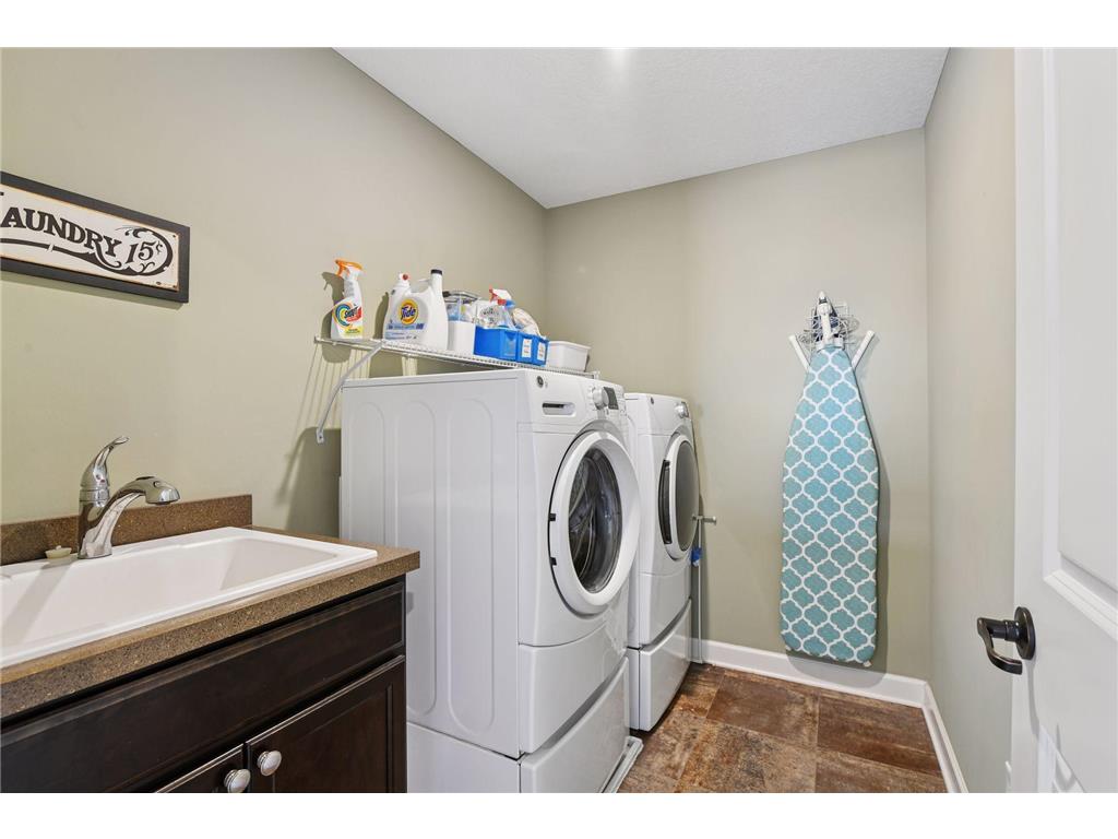 6507 Carriage Way Corcoran MN 55340 6820985 image35