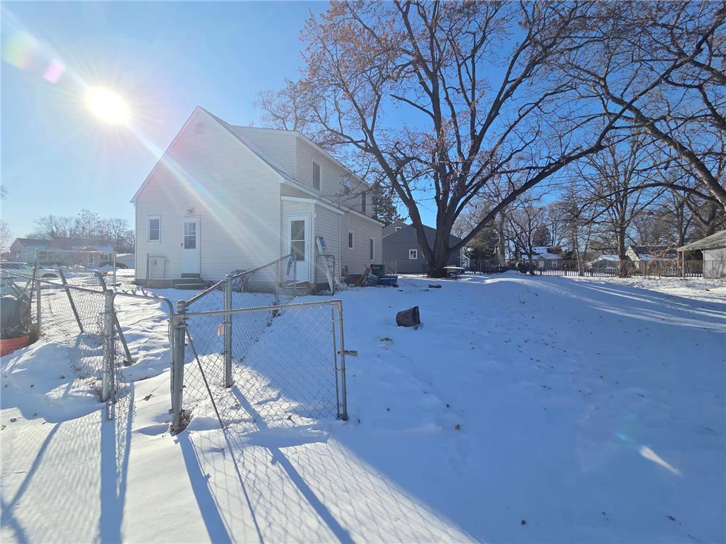 6508 47th Avenue N Crystal MN 55428 7015100 image31