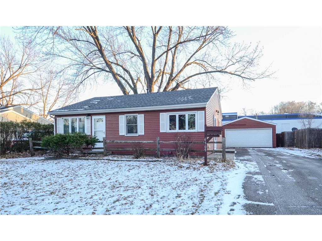 6509 52nd Avenue N Crystal MN 55428 6641160 image1