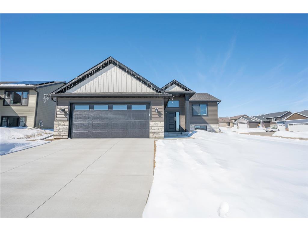 651 15th Avenue NE Byron MN 55920 6343110 image1