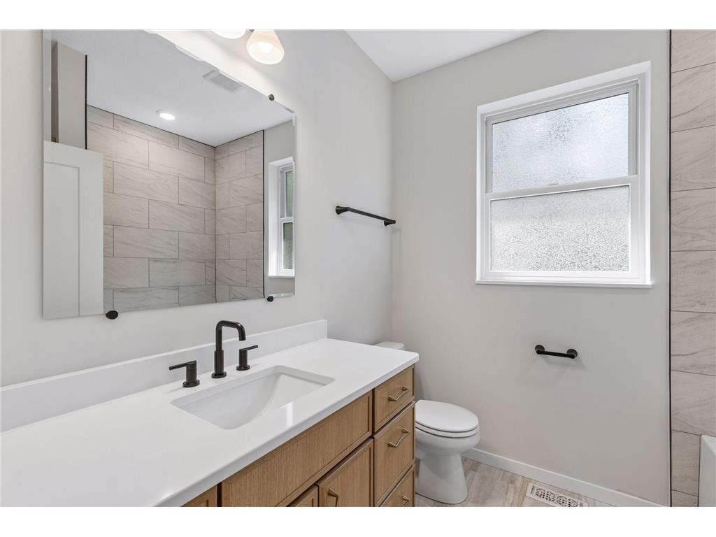 651 196th Avenue Somerset WI 54025 - Apple River 7102469 image36