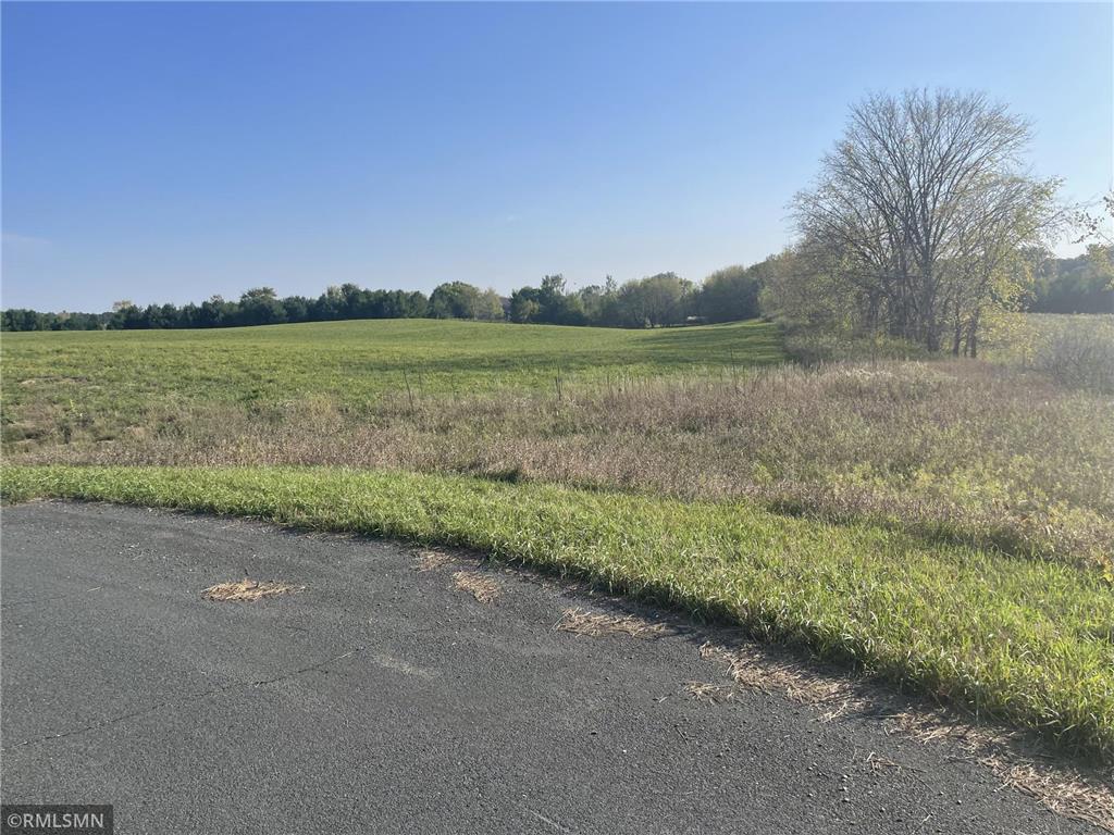 651 210th Avenue Somerset WI 54025 6724912 image1