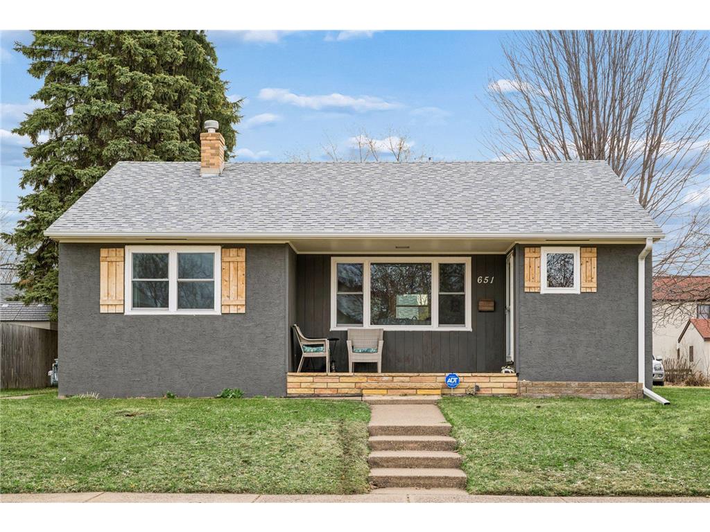 651 3rd Avenue S South Saint Paul MN 55075 7052376 image1