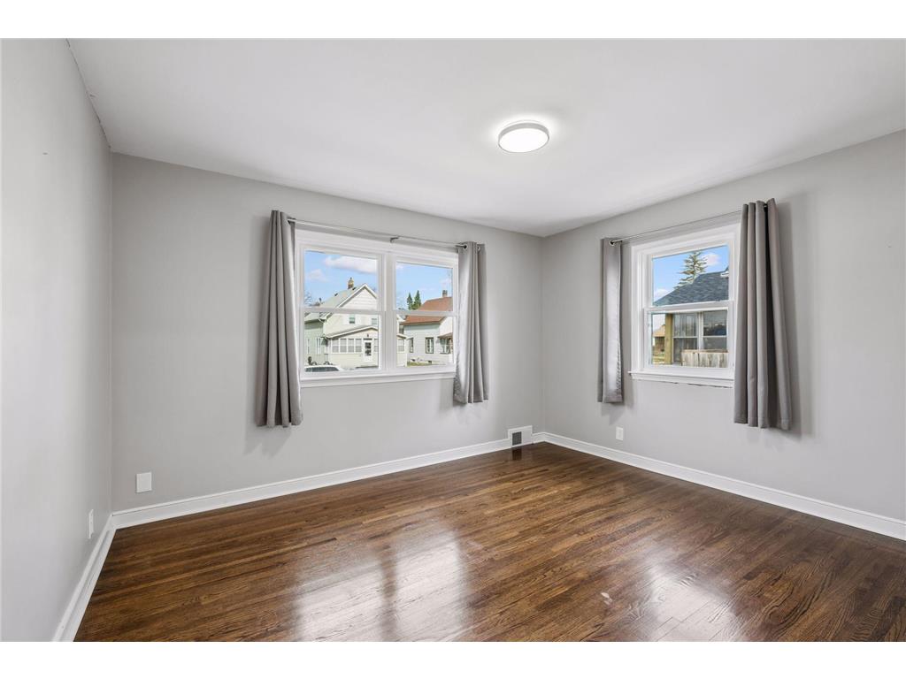 651 3rd Avenue S South Saint Paul MN 55075 7052376 image10