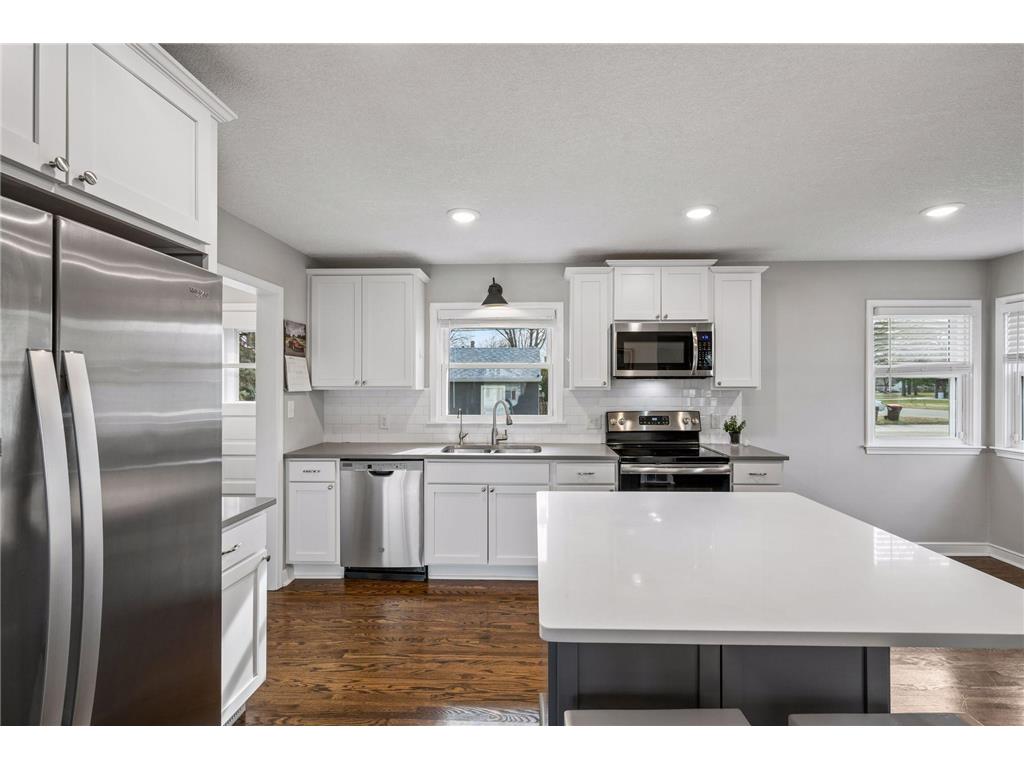 651 3rd Avenue S South Saint Paul MN 55075 7052376 image6