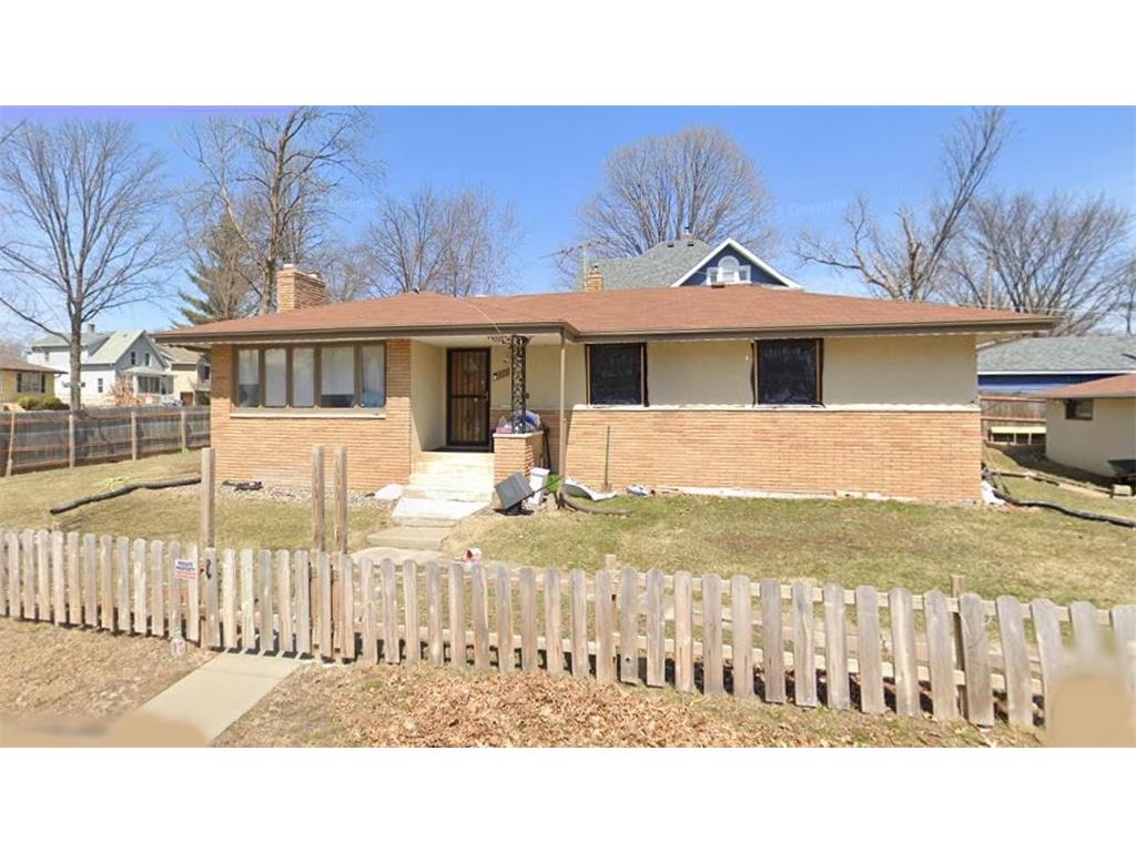 651 Iowa Avenue E Saint Paul MN 55106 6371497 image1