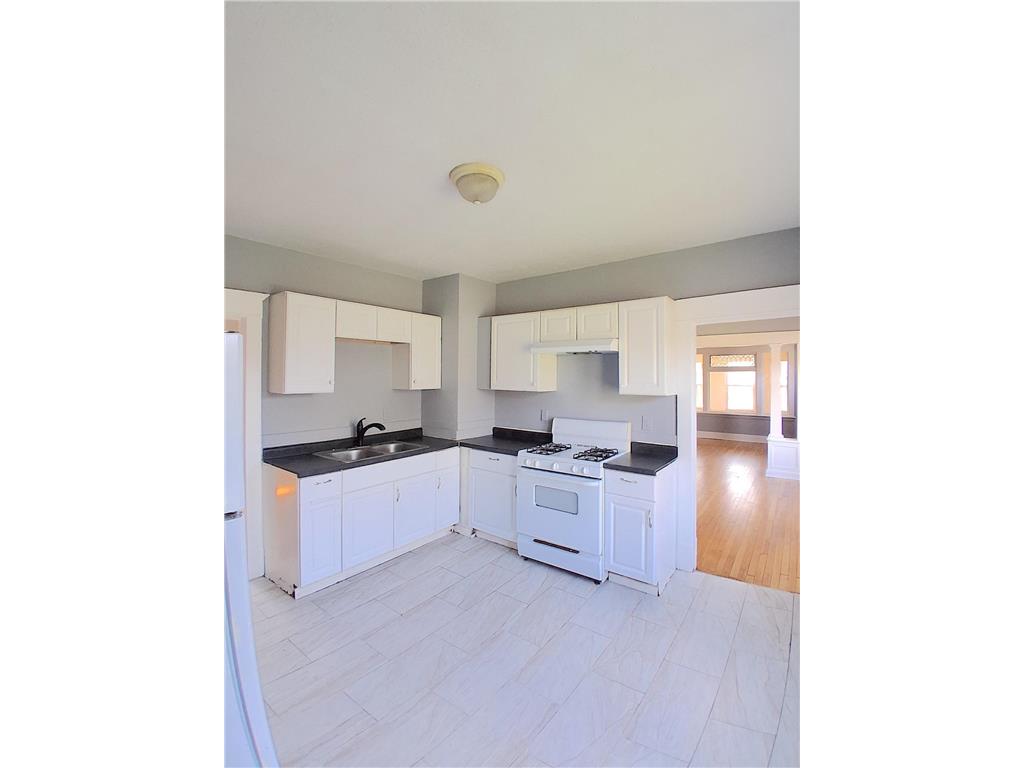 651 Ivy Avenue E Saint Paul MN 55106 7054513 image2