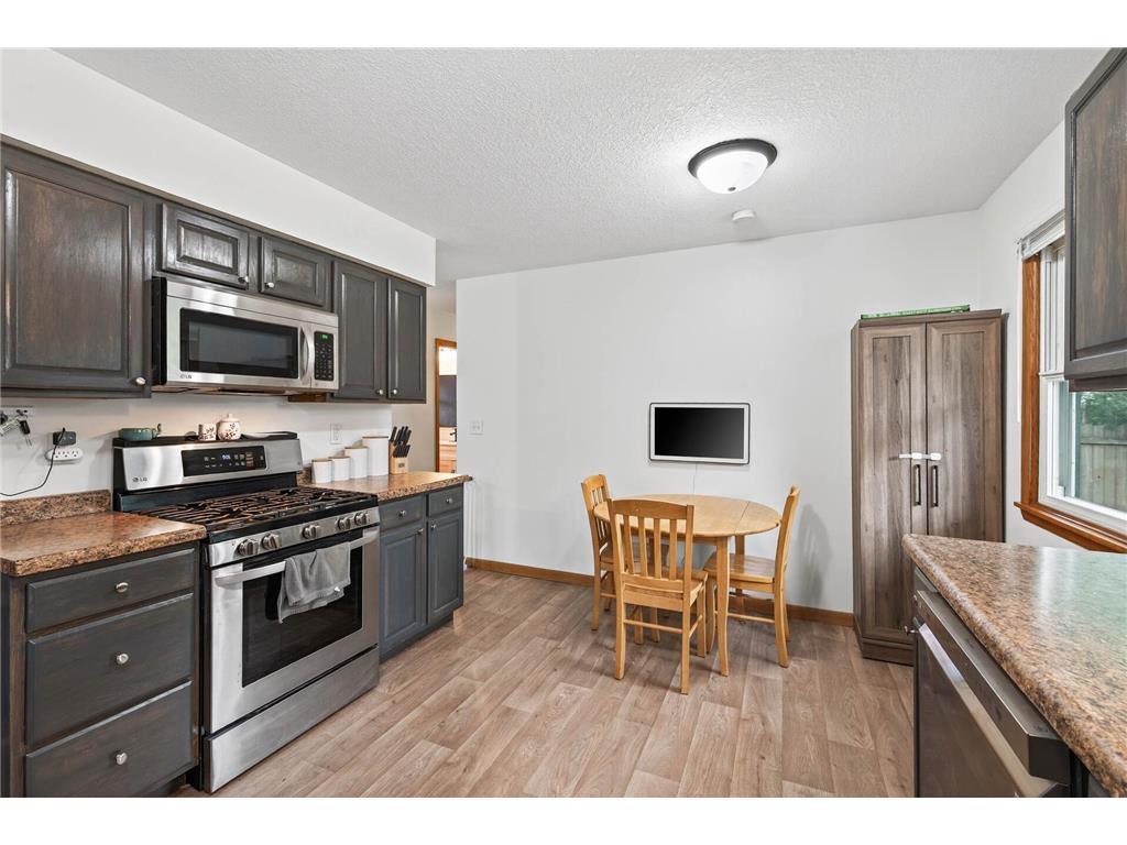 651 Randall Drive Anoka MN 55303 6777648 image12