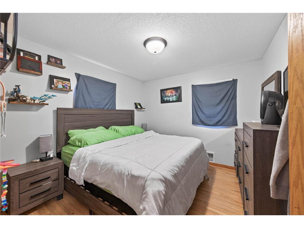 651 Randall Drive Anoka MN 55303 6777648 image16