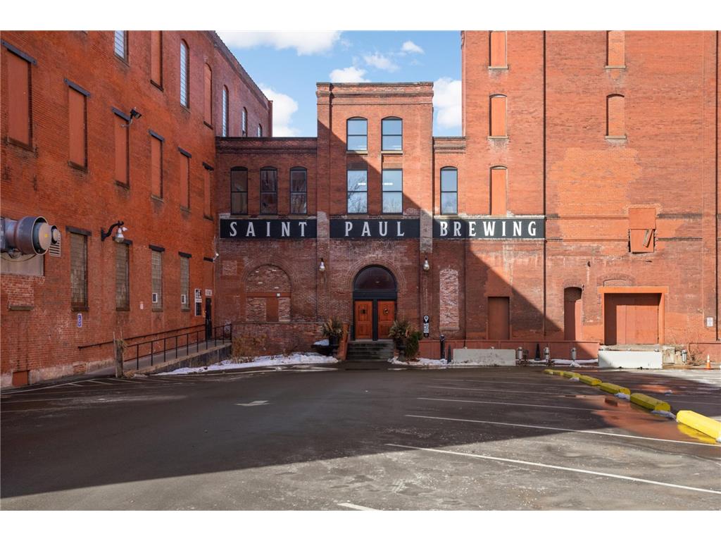 651 Reaney Avenue Saint Paul MN 55130 7041178 image23