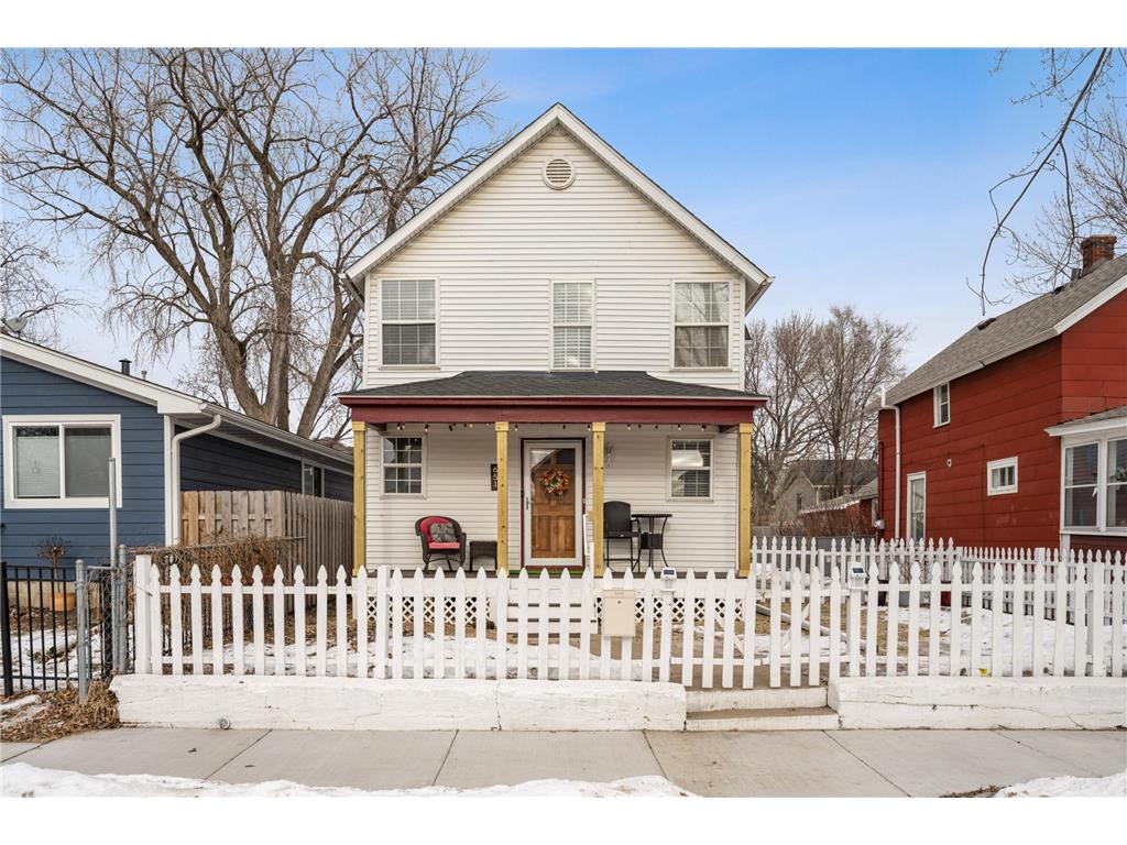 651 Watson Avenue Saint Paul MN 55102 7010305 image1